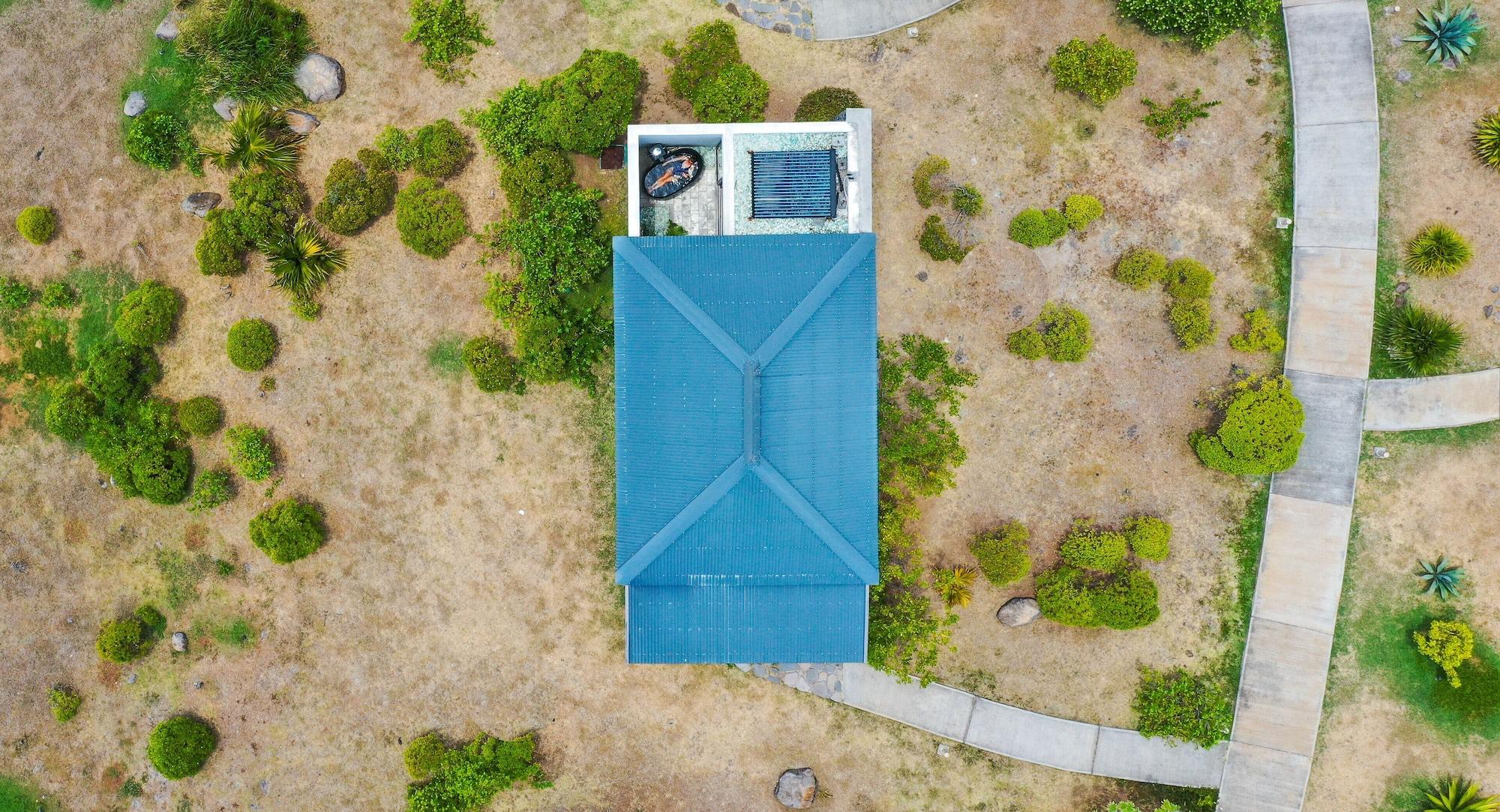 Constance Tekoma Nouvelle Découverte Exteriér fotografie